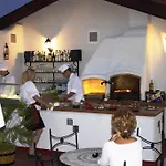 Parnasse Hotel 3*